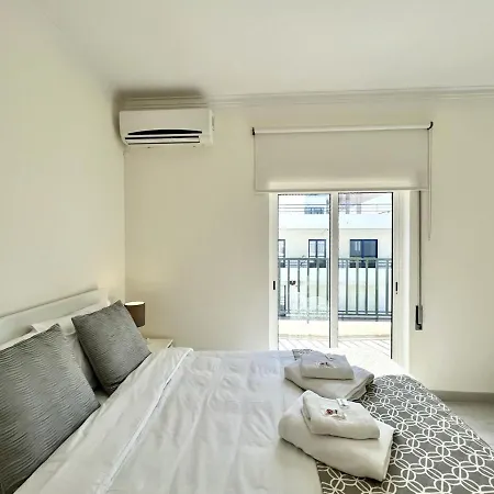 Apartmán Ocean Breeze 1 With Pool By Homing