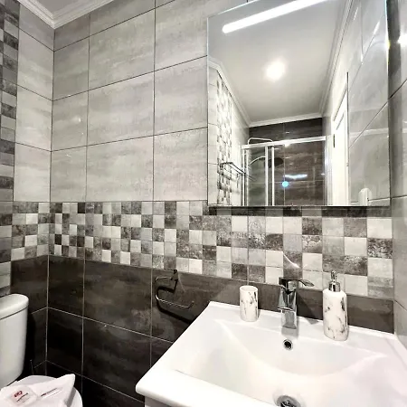 Apartmán Ocean Breeze 1 With Pool By Homing *
