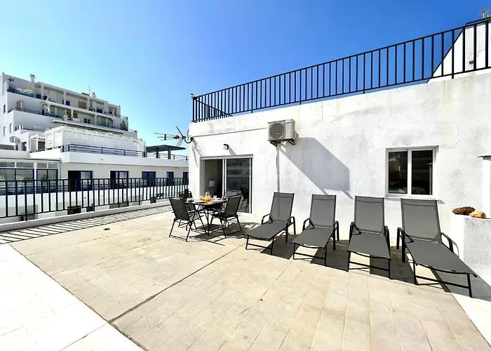 Ocean Breeze 1 With Pool By Homing Apartment Quarteira