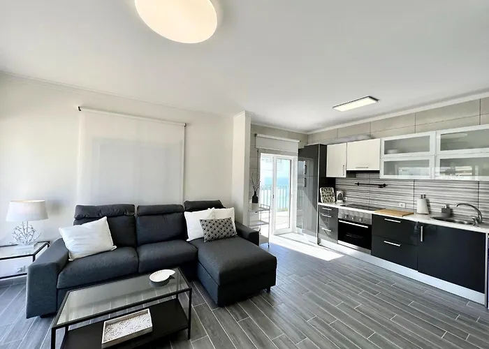 Ocean Breeze 1 With Pool By Homing Appartement *