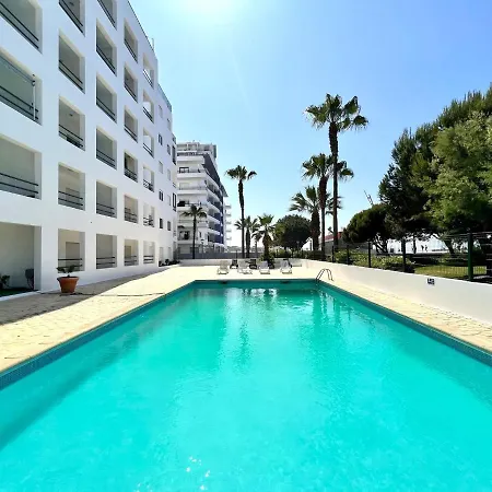 Ocean Breeze 1 With Pool By Homing Lejlighed Quarteira