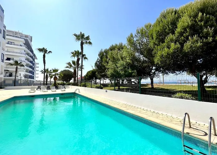 Ocean Breeze 1 With Pool By Homing Quarteira