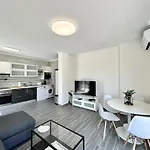 Ocean Breeze 1 With Pool By Homing Lejlighed *
